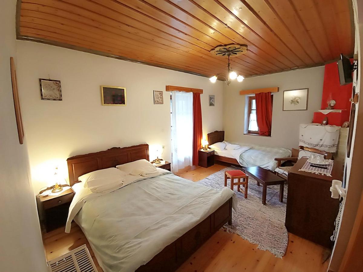 Aloni Guesthouse Ано Педина Екстериор снимка