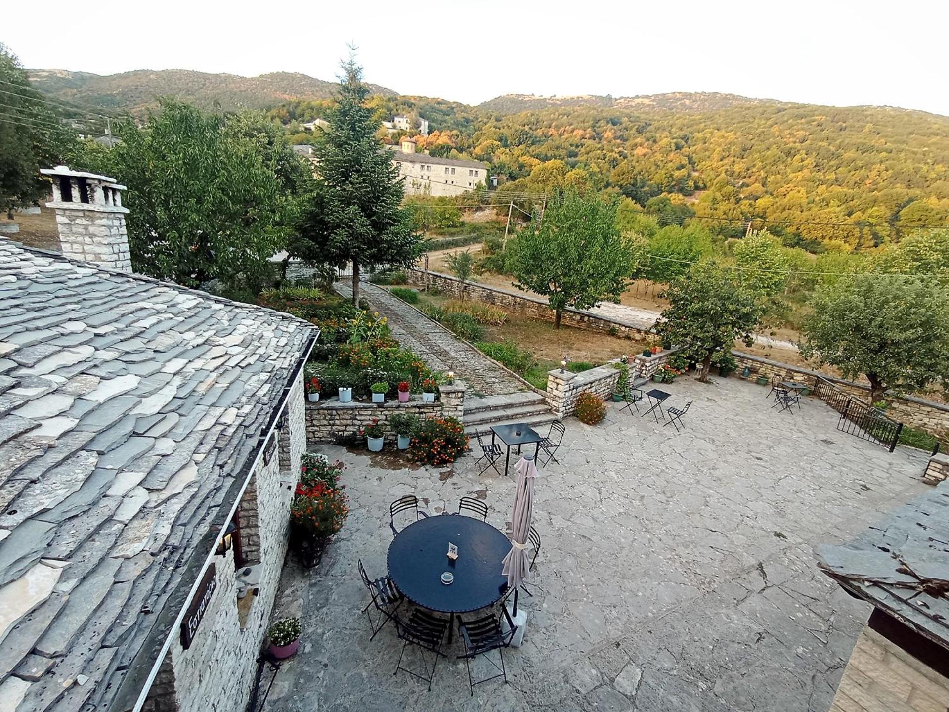 Aloni Guesthouse Ано Педина Екстериор снимка